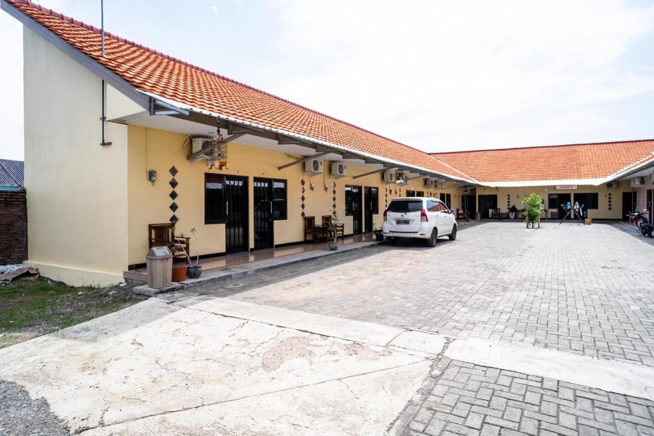 Отель Koolkost Syariah Near Transmart Tegal Экстерьер фото